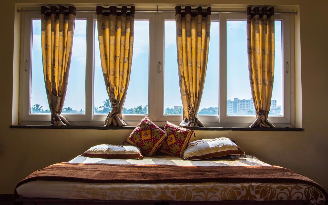 The Rooftop Cabana, A Homestay 布巴内什瓦尔 外观 照片